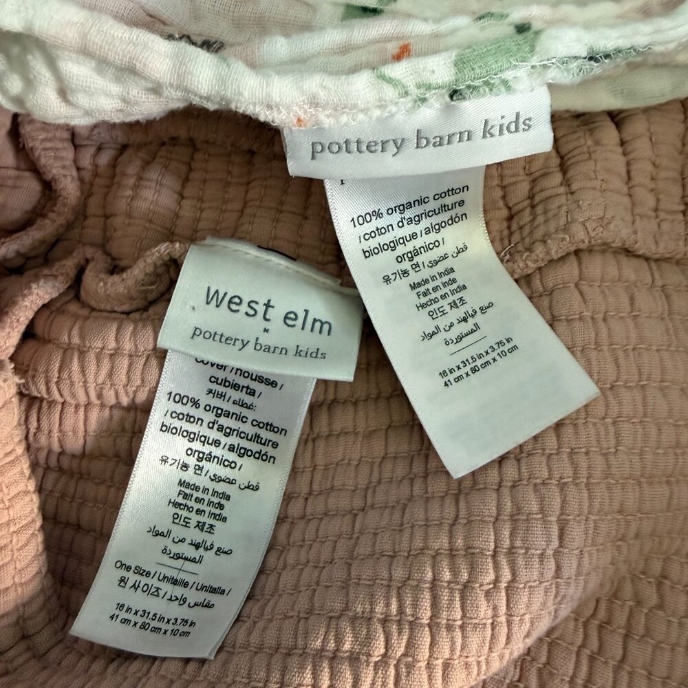 Snuggle Me Organic Infant Lounger (Gumdrop) With Covers and SleepSack - Picture 7 of 11